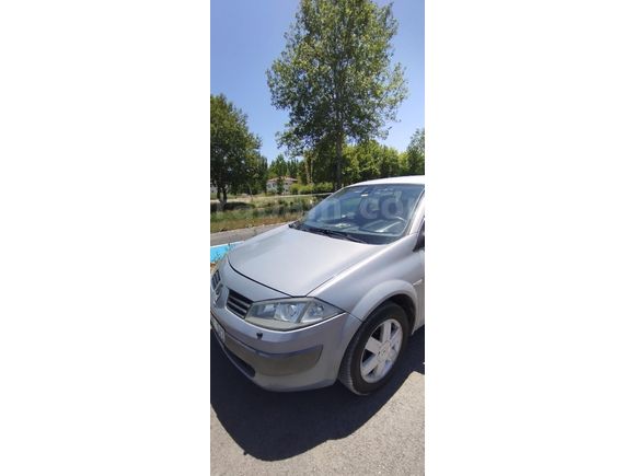 Sahibinden Renault Megane 1.6 Dynamique 2004 Model