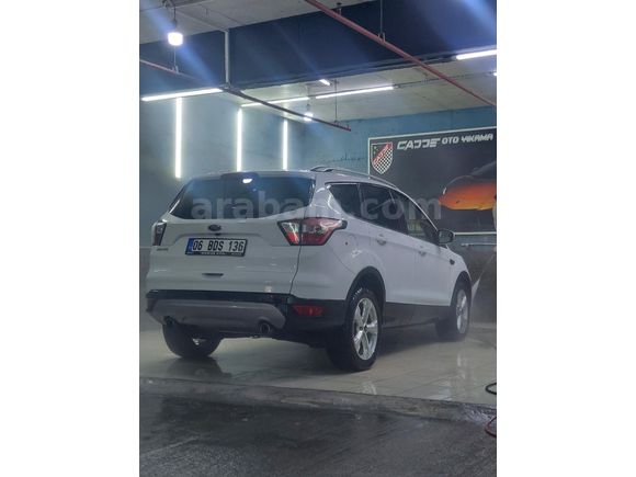 Sahibinden Ford Kuga 1.5 TDCi Titanium 2018 Model Manisa 156.000 km Beyaz