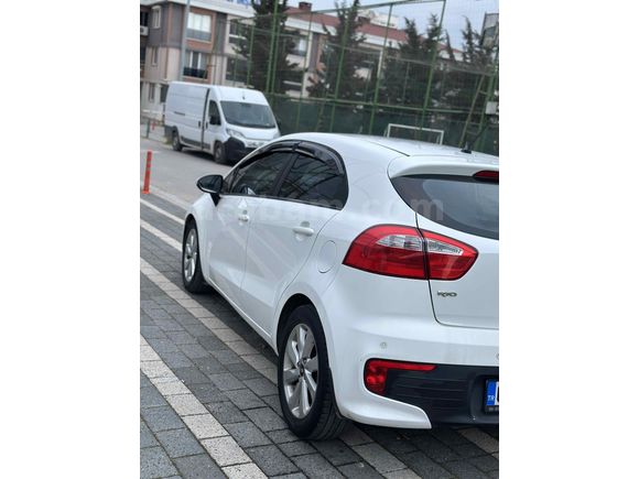 Sahibinden Kia Rio 1.4 CRDi Concept 2015 Model 