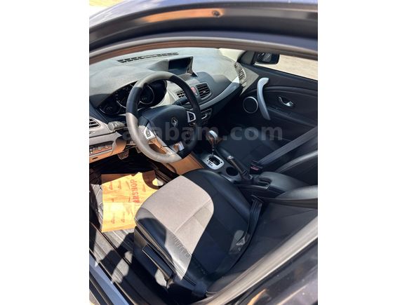 Sahibinden Renault Fluence 1.6 Dynamique 2011 Model