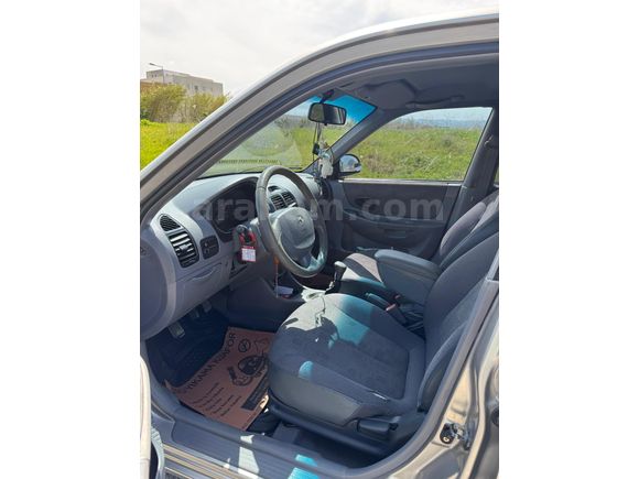 Sahibinden Hyundai Accent 1.3 Admire 2005 Model