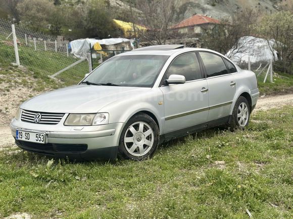 Sahibinden Volkswagen Passat 1.8 T Highline 2000 Model 