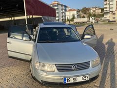 Sahibinden Volkswagen Passat 1.8 T Highline 2000 Model 