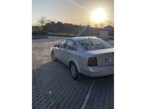 Sahibinden Volkswagen Passat 1.8 T Highline 2000 Model 