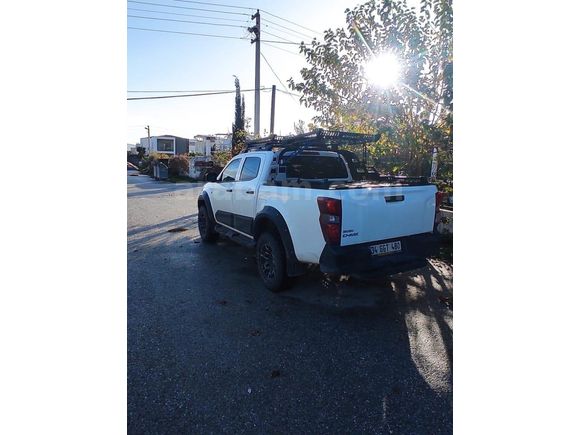 Sahibinden Isuzu D-Max 1.9 D 4x2 V-Life 2022 Model