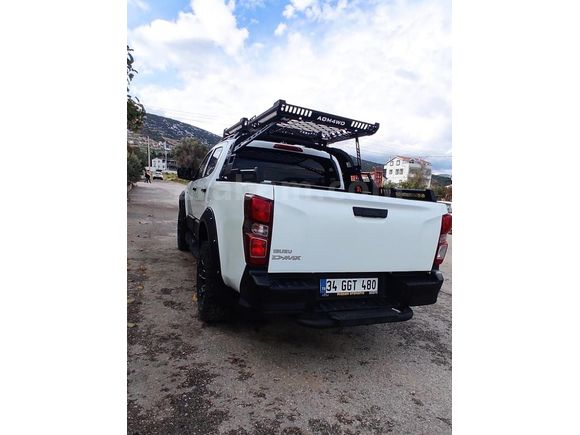 Sahibinden Isuzu D-Max 1.9 D 4x2 V-Life 2022 Model