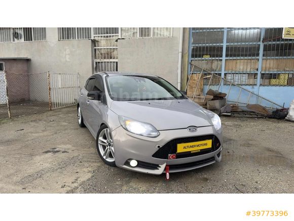 ALTUNER MOTORS'DAN 185HP FORD FOCUS HATASIZ TİTANİUM 1.6 SCTİ