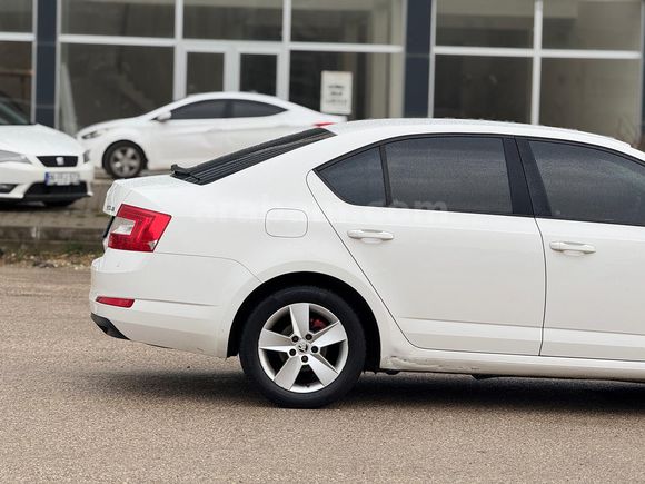 Sahibinden Skoda Octavia 1.2 TSI Optimal 2015 Model 