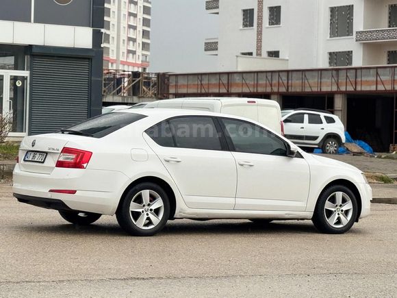 Sahibinden Skoda Octavia 1.2 TSI Optimal 2015 Model 