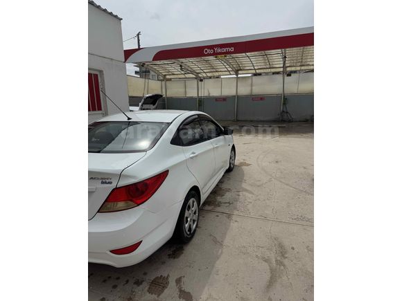 Sahibinden Hyundai Accent Blue 1.6 CRDI Mode Plus 2012 Model 