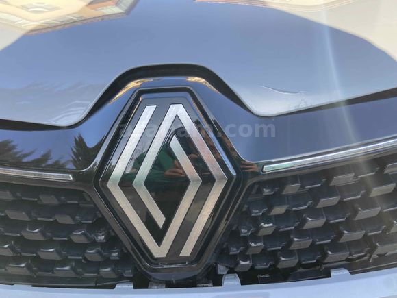 Sahibinden Renault Clio 1.0 TCe Equilibre 2023 Model 