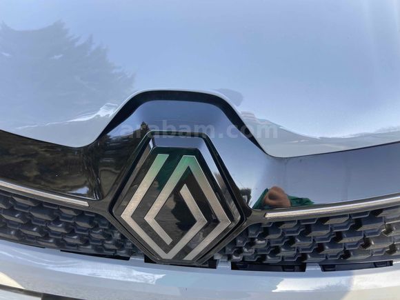 Sahibinden Renault Clio 1.0 TCe Equilibre 2023 Model 