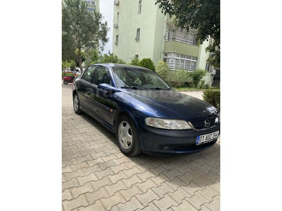 Sahibinden Opel Vectra 2.0 CDX 2000 Model 