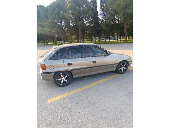 Acil satılık Opel Astra 1.6 GLS 1996 Model