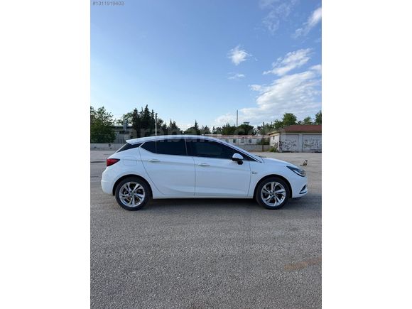 KOTA MOTORS / OPEL ASTRA 1.4 TURBO DYNAMIC SUNROOF