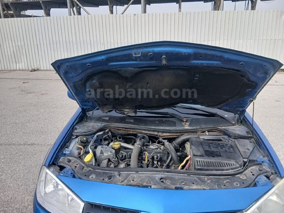 Sahibinden Renault Megane 1.5 dCi Dynamique 2005 Model  330.000 km Mavi