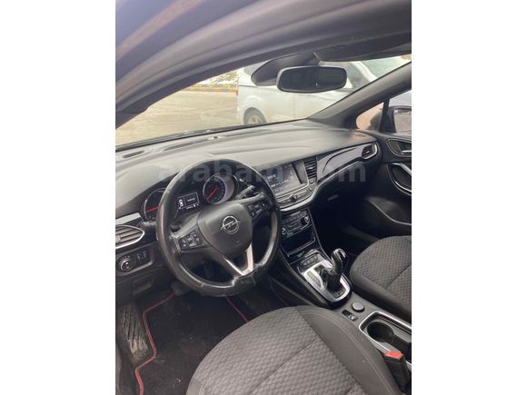 Galeriden Opel Astra 1.6 CDTI Dynamic 2017 Model Gaziantep