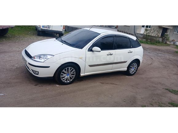 GÜN OTOMOTİVDEN Ford Focus 1.6 Ghia 2001 Model Afyonkarahisar