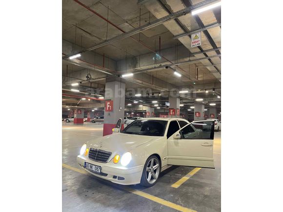 Sahibinden Mercedes - Benz E 200 CDI Classic 1999 Model 