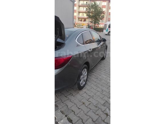 Sahibinden Opel Astra 1.6 Edition Plus 2018 Model  95.500 km Gri