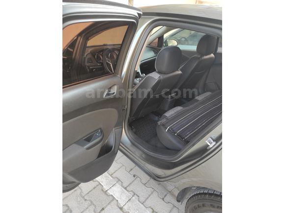 Sahibinden Opel Astra 1.6 Edition Plus 2018 Model  95.500 km Gri