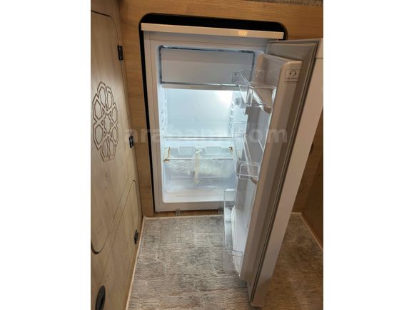 1-2 HAFTA KULLANILMIŞ FULL+FULL ÇEKME KARAVAN