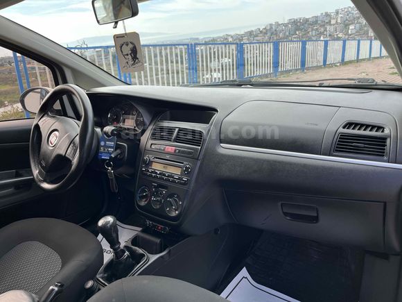 Fiat Linea 1.3 Multijet Pop 2015 Model  206.000km Beyaz