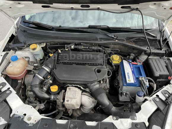 Fiat Linea 1.3 Multijet Pop 2015 Model  206.000km Beyaz