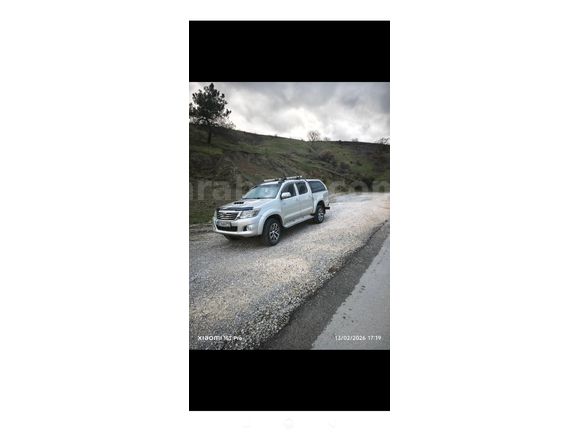 Sahibinden Toyota Hilux 2.5 D-4D 4x4 Adventure 2014 Model
