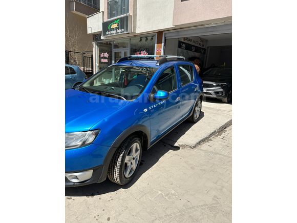 Sahibinden Dacia Sandero 0.9 TCe Turbo Stepway 2013 Model