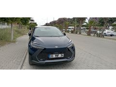 Sahibinden Toyota C-HR 1.8 Hybrid Flame 2026 Model