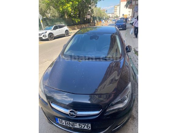 Sahibinden Opel Astra 1.3 CDTI Cosmo 2013 Model  199.000 km Siyah