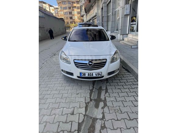Sahibinden Opel Insignia 2.0 CDTI Cosmo 2011 Model 