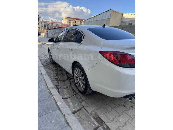 Sahibinden Opel Insignia 2.0 CDTI Cosmo 2011 Model 