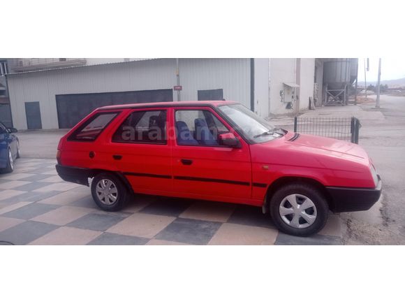 Sahibinden Skoda Forman LX 1994 Model   Kırmızı