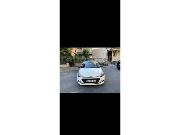 Sahibinden Hyundai i20 1.2 MPI Style 2015 Model