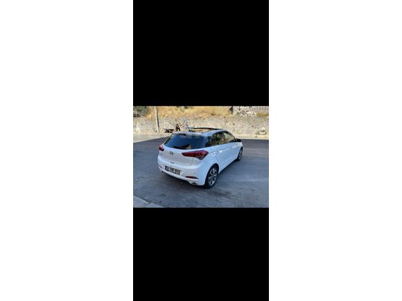 Sahibinden Hyundai i20 1.2 MPI Style 2015 Model