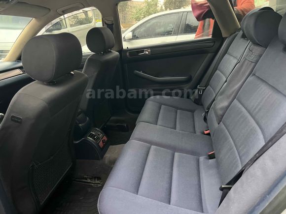 TANK GİBİ ARABA NADİR TEMİZLİKTE  Audi A6 