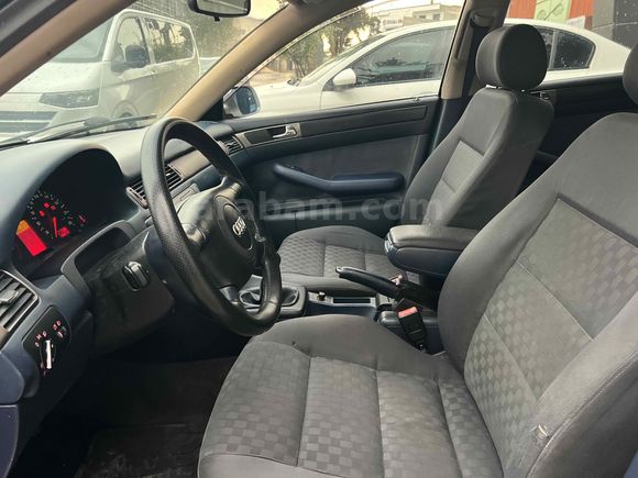 TANK GİBİ ARABA NADİR TEMİZLİKTE  Audi A6 