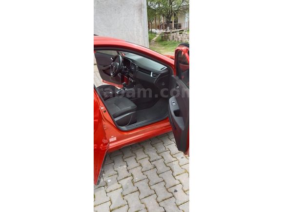 Sahibinden Renault Clio 1.0 TCe Touch 2020 Model