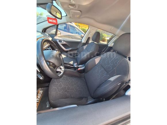 Sahibinden Peugeot 2008 1.2 PureTech Active 2015 Model
