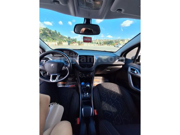 Sahibinden Peugeot 2008 1.2 PureTech Active 2015 Model