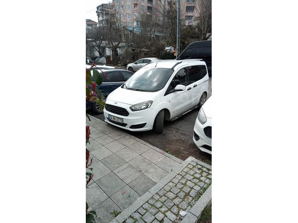 Sahibinden Ford Tourneo Courier 1.5 TDCi Trend 2017 Model 