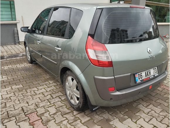 Sahibinden Renault Scenic 1.6 Dynamique 2005 Model
