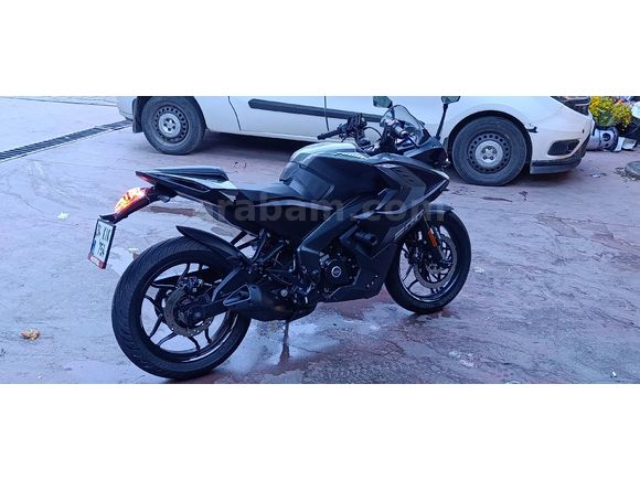 Sahibinden Servis Bakımlı Bajaj Pulsar  RS 200
