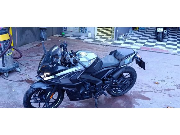 Sahibinden Servis Bakımlı Bajaj Pulsar  RS 200