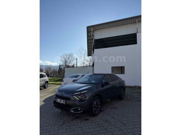 Sahibinden Citroen C4 X 1.2 PureTech Shine 2024 Model