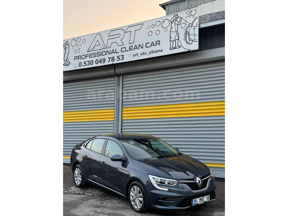 Sahibinden Renault Megane 1.3 TCe Touch 2024 Model 