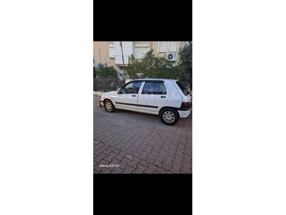Sahibinden Renault Clio 1.4 RN 1997 Model İzmir