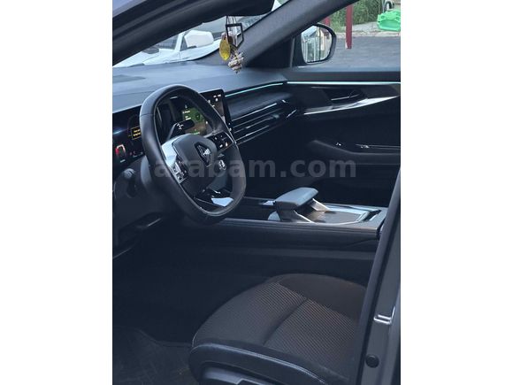 Sahibinden Renault Austral 1.2 E-tech Techno Esprit Alpine 2023 Model  65.000 km Gri